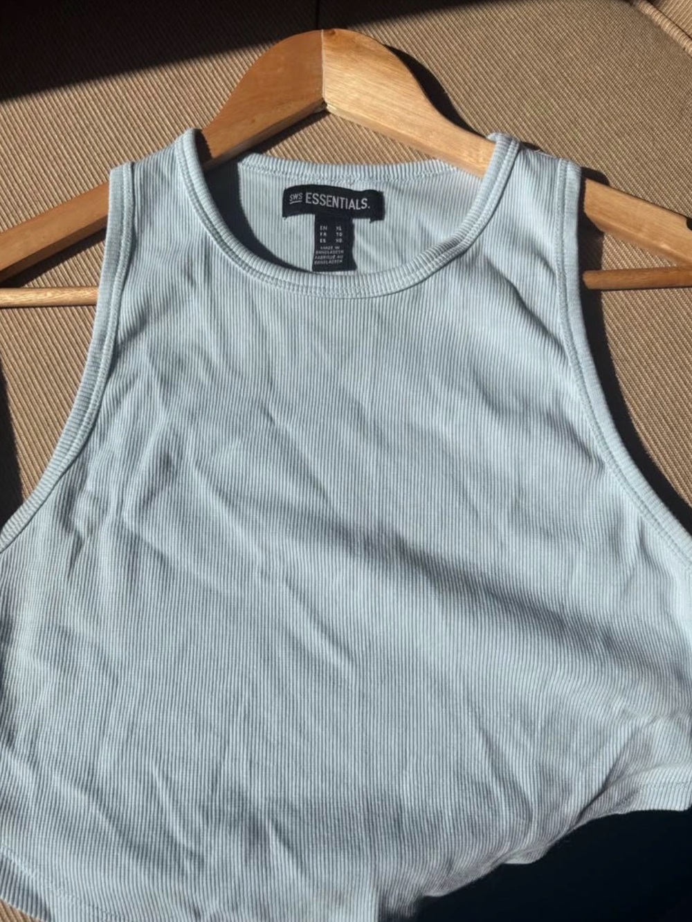 5 ESSENTIALS Ribbed Cropped Tank - Picture 2 of 5